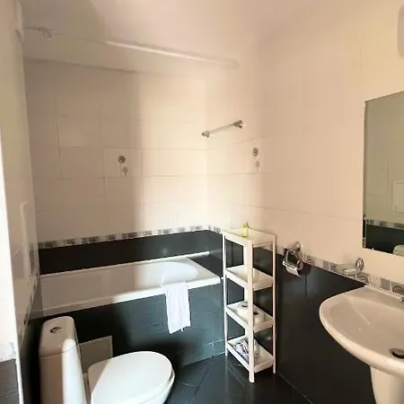 Apartamento Garden Of Eden Nk Modern C Apartments, *