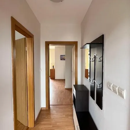 아파트 Garden Of Eden Nk Modern C Apartments,